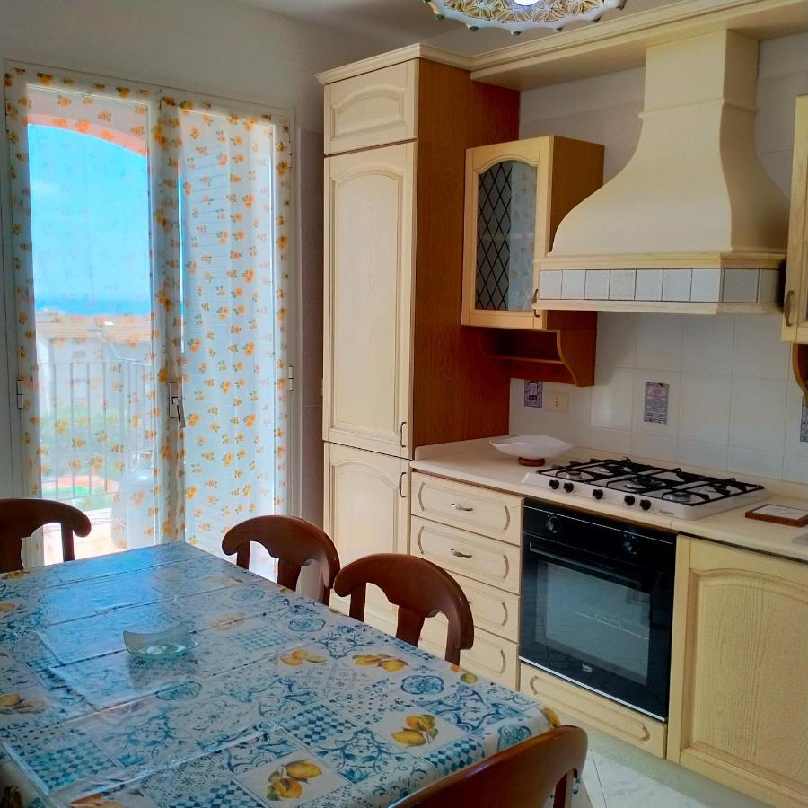 Casa Vacanza Rosariomaria 레알몬테 외부 사진