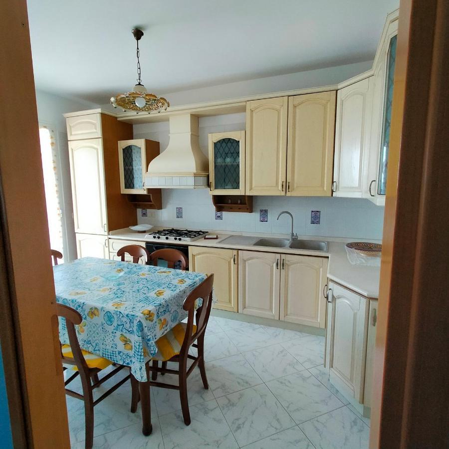 Casa Vacanza Rosariomaria 레알몬테 외부 사진
