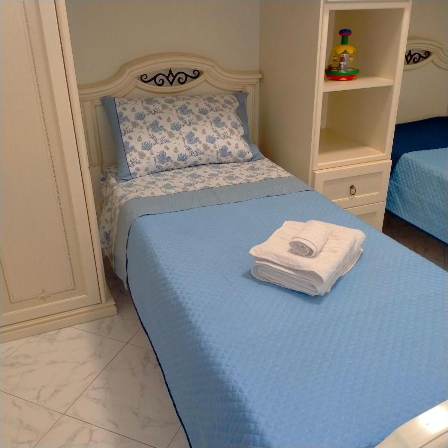 Casa Vacanza Rosariomaria 레알몬테 외부 사진