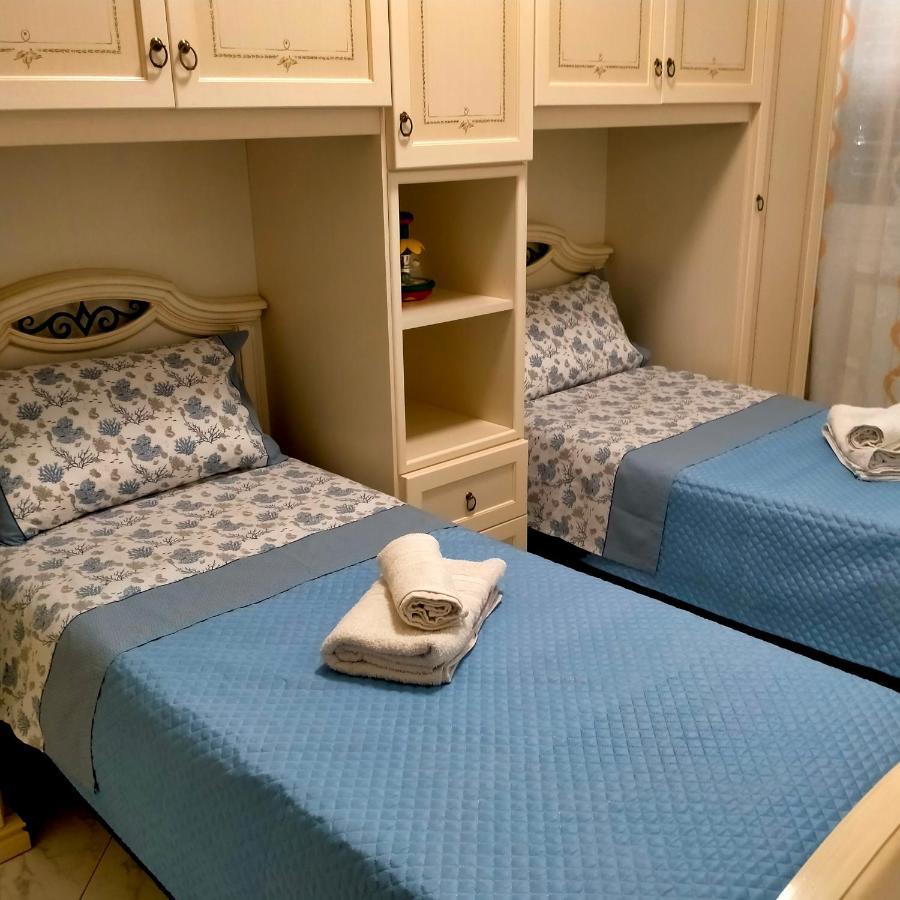 Casa Vacanza Rosariomaria 레알몬테 외부 사진