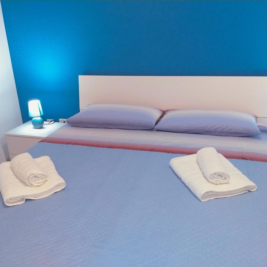 Casa Vacanza Rosariomaria 레알몬테 외부 사진